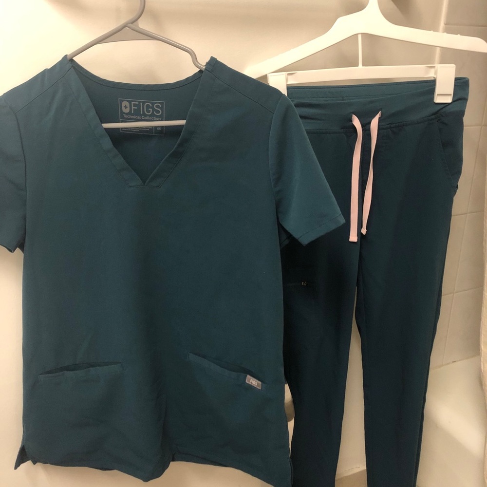 Figs Scrub Caribbean Blue